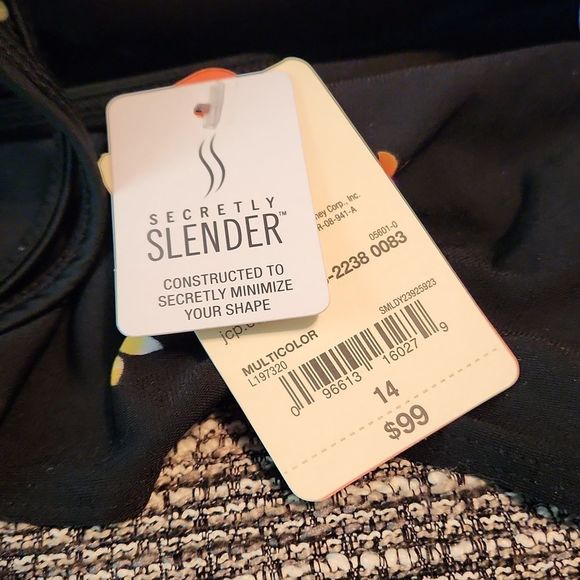 New Secretly Slender Skirted Swimsuit 1 piece New with Tags 14 Saint Johns Bay - Picture 8 of 8